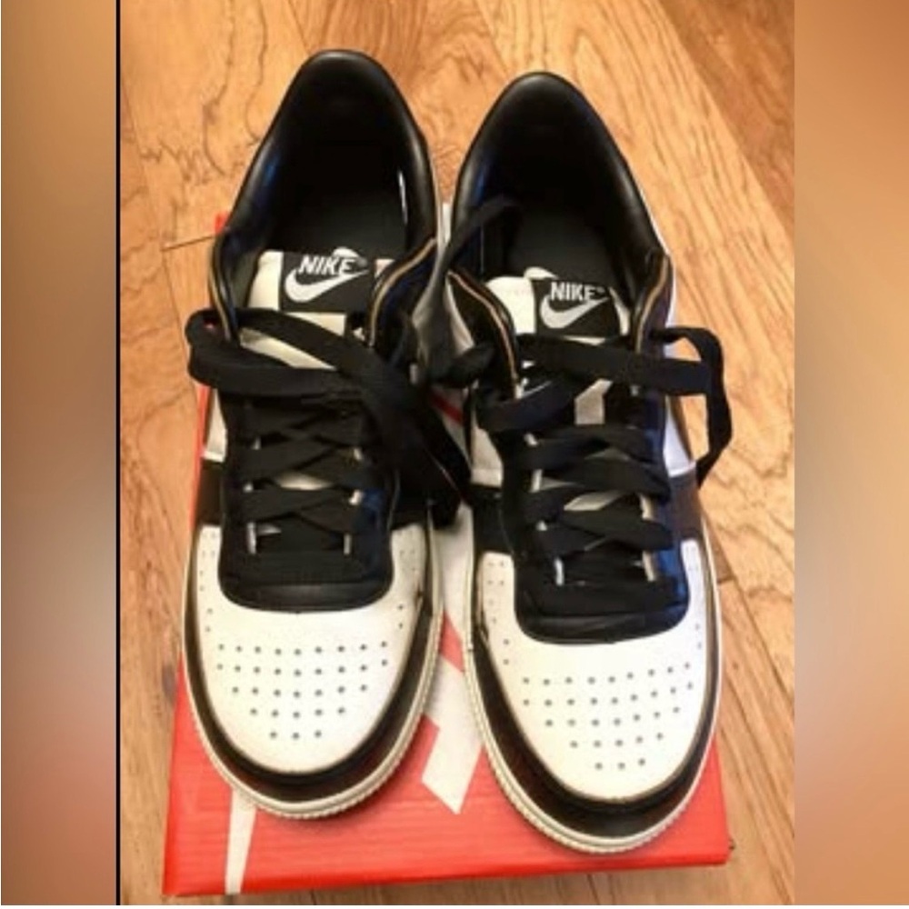 NIKE TERMINATOR LOW PRM Lowtop Black|white Men’s size 7 Womens size 8.5 - Picture 3 of 8